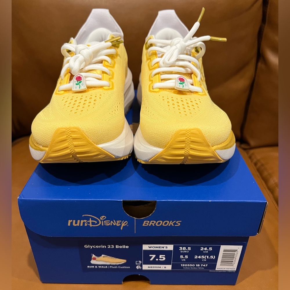🌹 Brooks Belle RunDisney! 🌹 - Picture 8 of 9